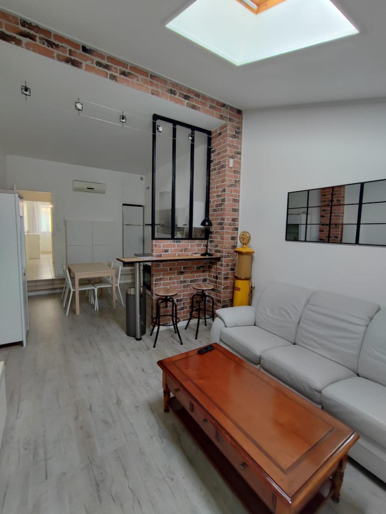 Appartement T2 48 M2 Independant Parking Public Gratuit A Proximite Béziers Dış mekan fotoğraf